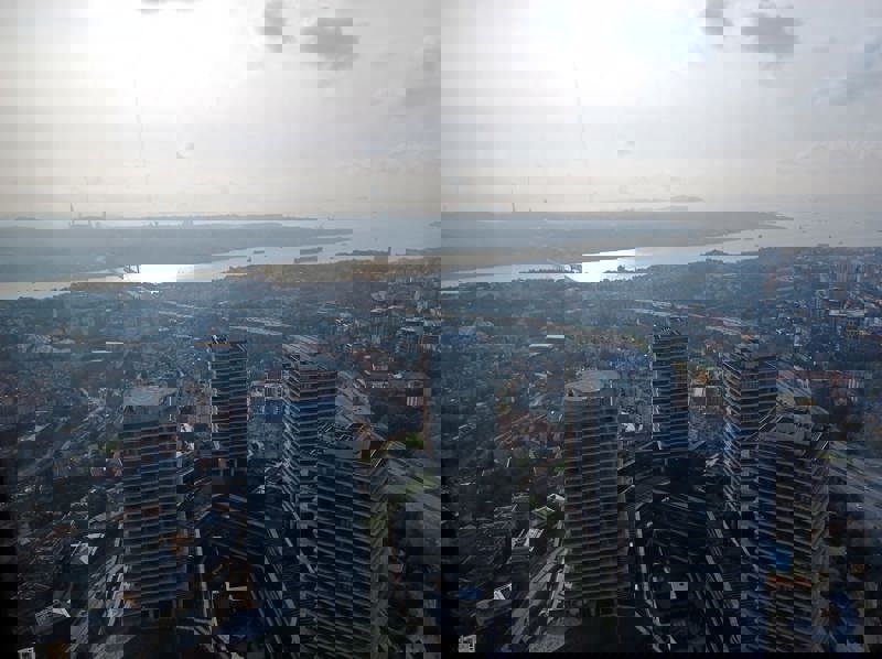 İSTANBUL BEŞİKTAŞ ÇİFTÇİ TOWERS KULE 2'DE SATILIK TRİPLEKS KONUT